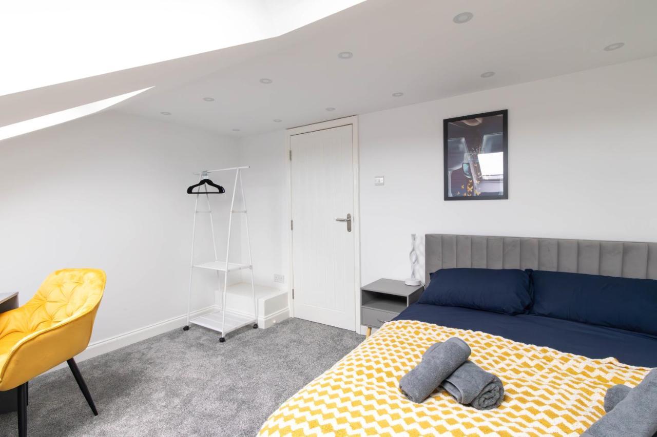 Open Mind Property - 6 Luxury Bedrooms With Free Parking Portsmouth Extérieur photo