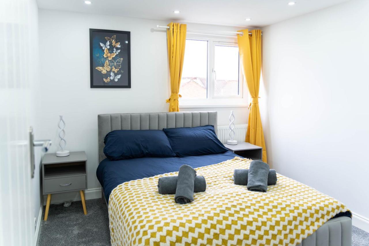 Open Mind Property - 6 Luxury Bedrooms With Free Parking Portsmouth Extérieur photo